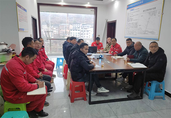 1678152182105858.jpg 2月3日,二期工程炉山至黄平段监理例会与复工复产安全生产会议-02 拷贝.jpg