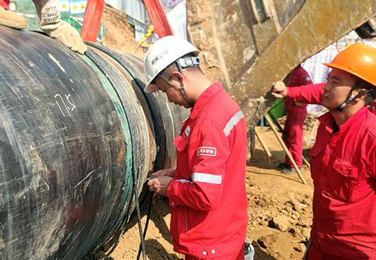 检查焊缝外观1 拷贝dasdadas.jpg