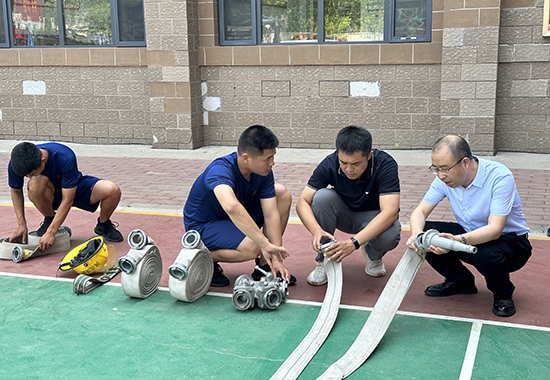 消防水带使用 拷贝.jpg