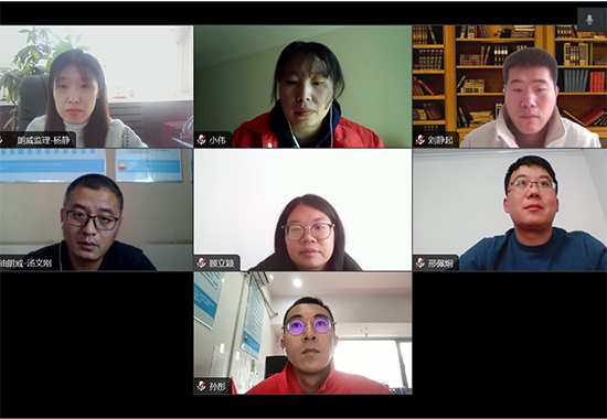 会议照片 拷贝.jpg