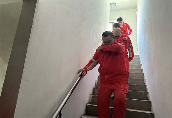 人员疏散 拷贝.jpg