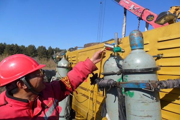 {dede:field.fulltitle/}